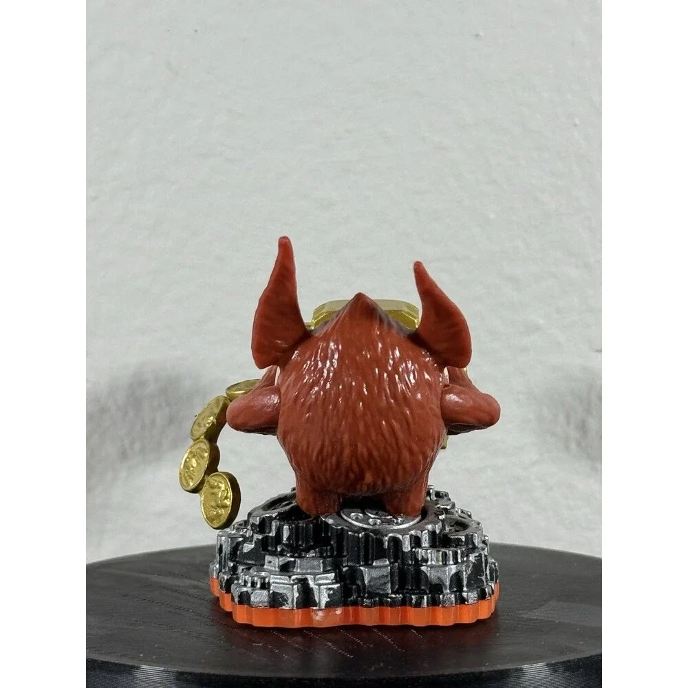 Skylanders GIANTS Character Figure: TRIGGER HAPPY (orange base)